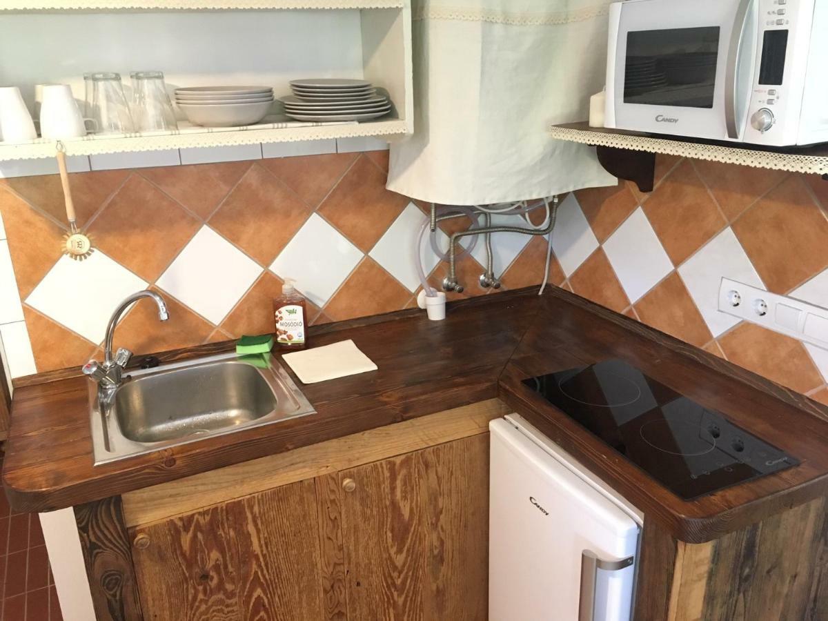 Pajta Apartman Eger Bagian luar foto