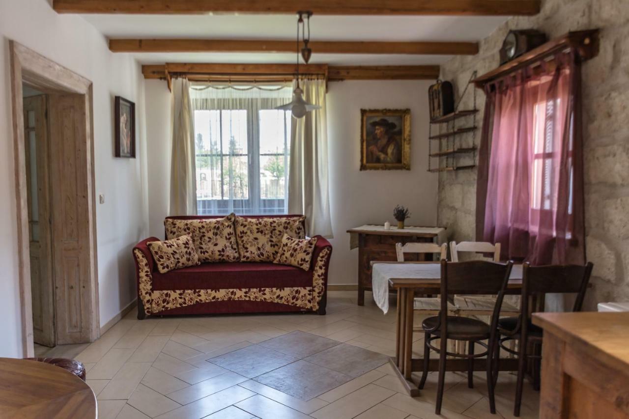 Pajta Apartman Eger Bagian luar foto